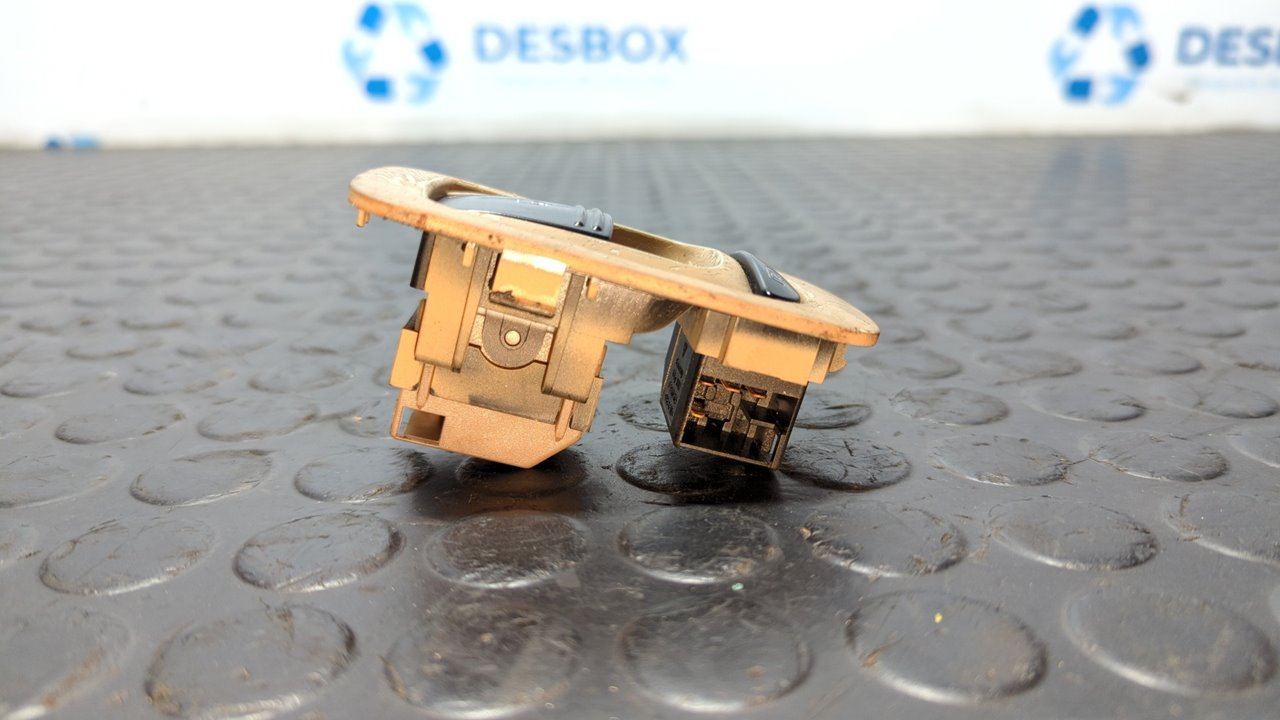 MANDO ELEVALUNAS DELANTERO DERECHO PORSCHE CAYENNE (TYP 9PA) - vista 4