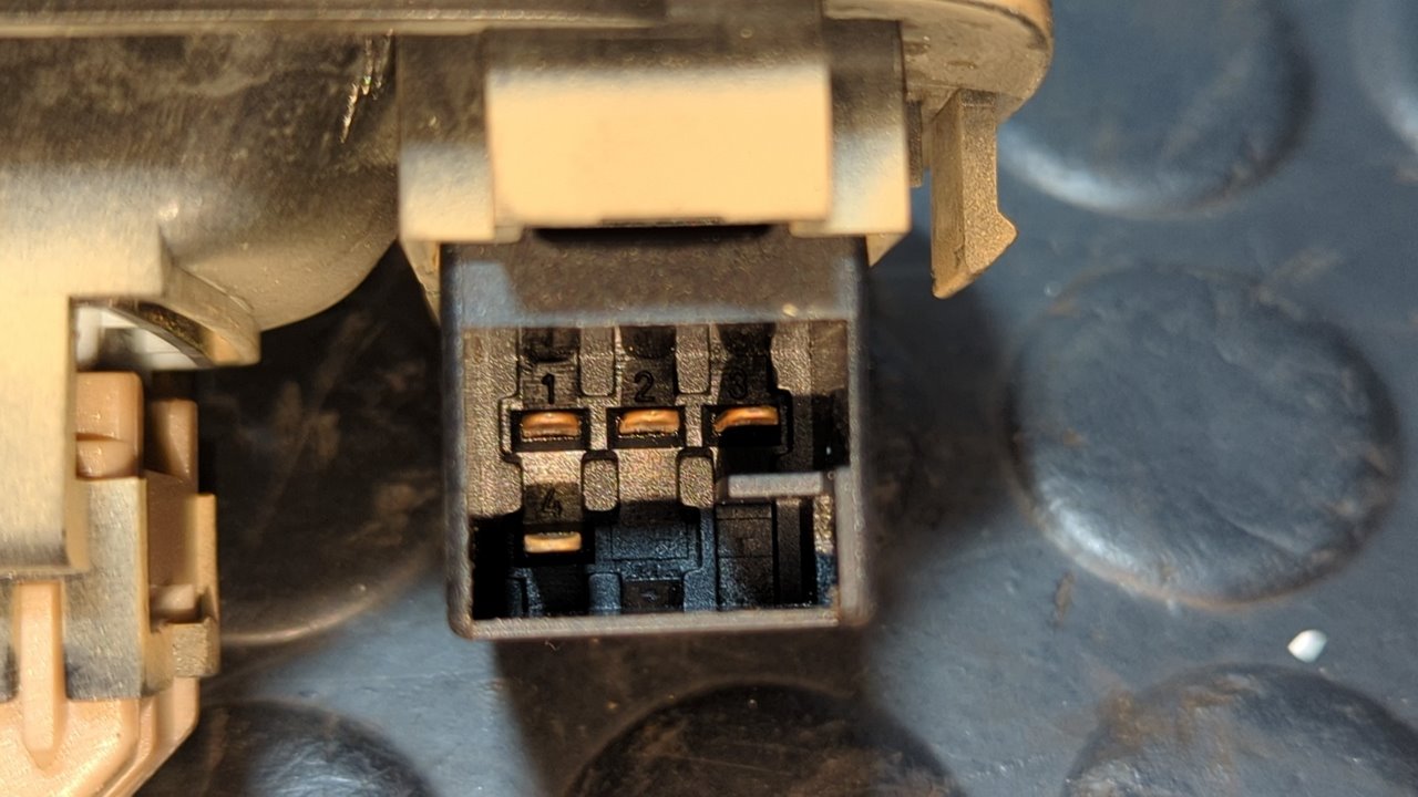 MANDO ELEVALUNAS DELANTERO DERECHO PORSCHE CAYENNE (TYP 9PA) - vista 3