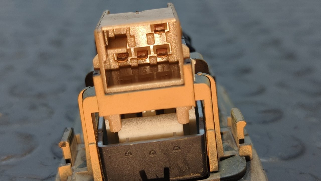 MANDO ELEVALUNAS DELANTERO DERECHO PORSCHE CAYENNE (TYP 9PA) - vista 2