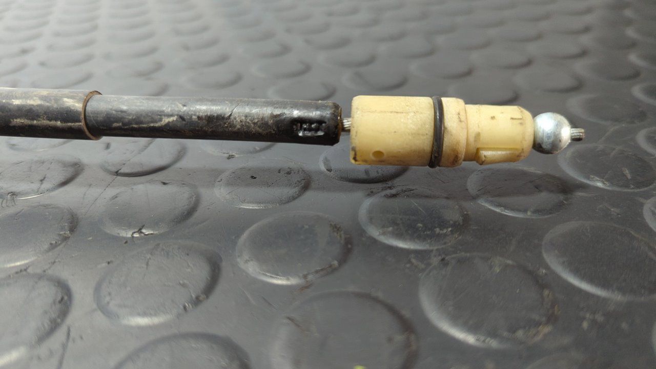 CABLE FRENO DE MANO PORSCHE CAYENNE (TYP 9PA) - vista 2