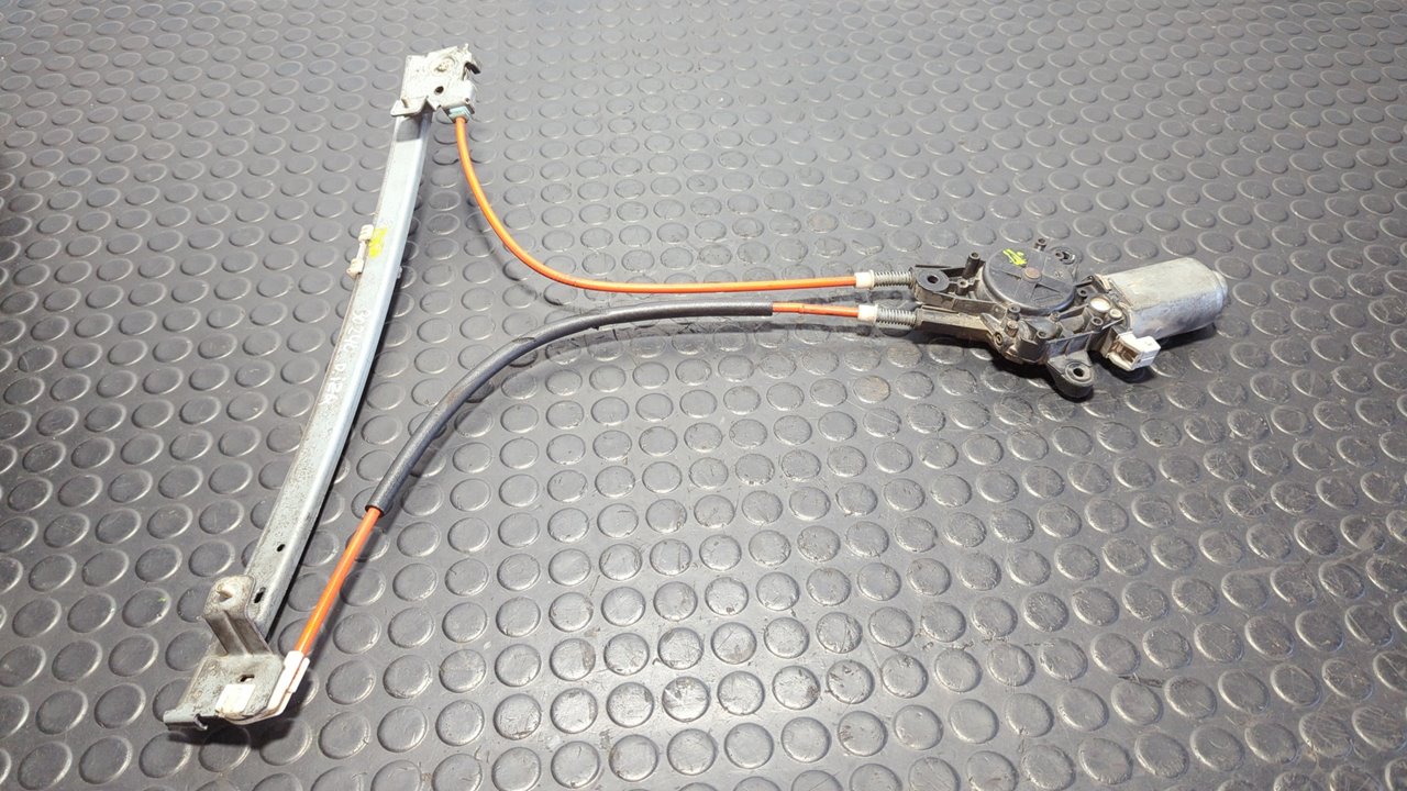 ELEVALUNAS DELANTERO IZQUIERDO CITROEN SAXO