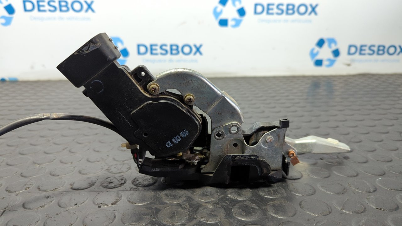 CERRADURA PUERTA DELANTERA DERECHA TOYOTA LAND CRUISER (J9) - vista 3