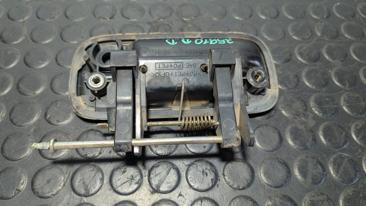 MANETA DELANTERA DERECHA TOYOTA LAND CRUISER (J9) - vista 2