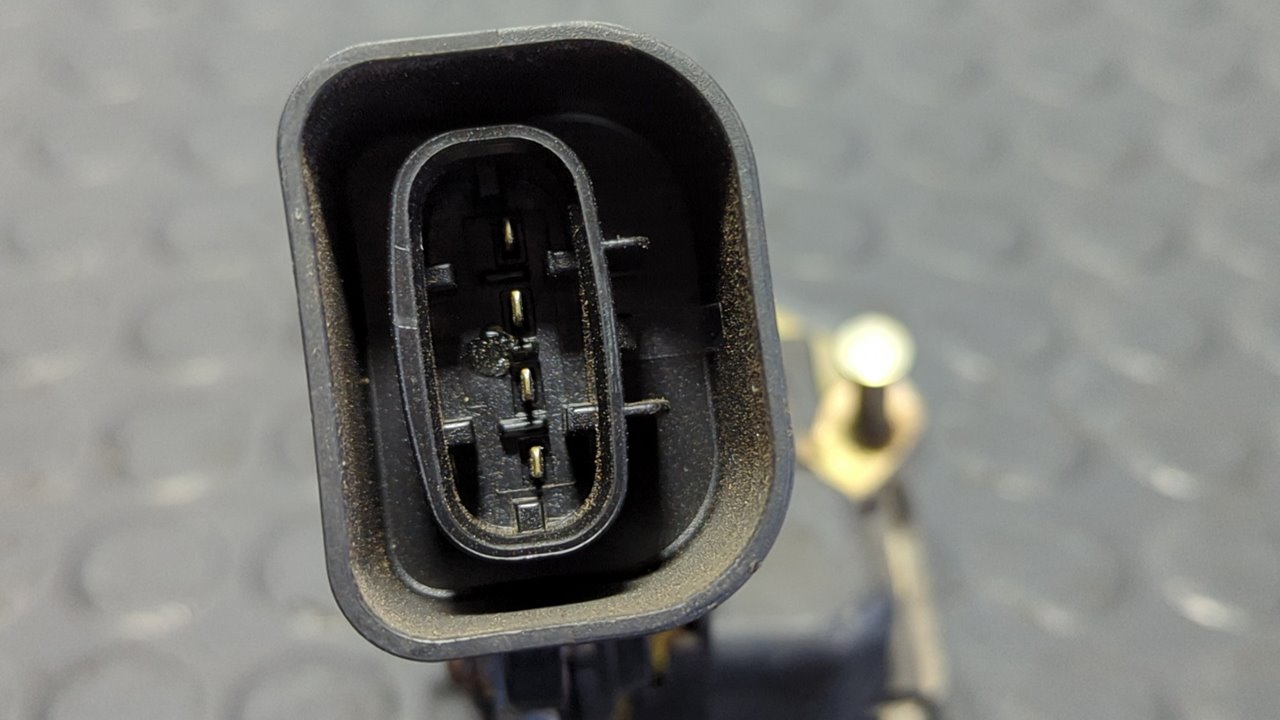 CERRADURA PUERTA TRASERA IZQUIERDA TOYOTA LAND CRUISER (J9) - vista 3