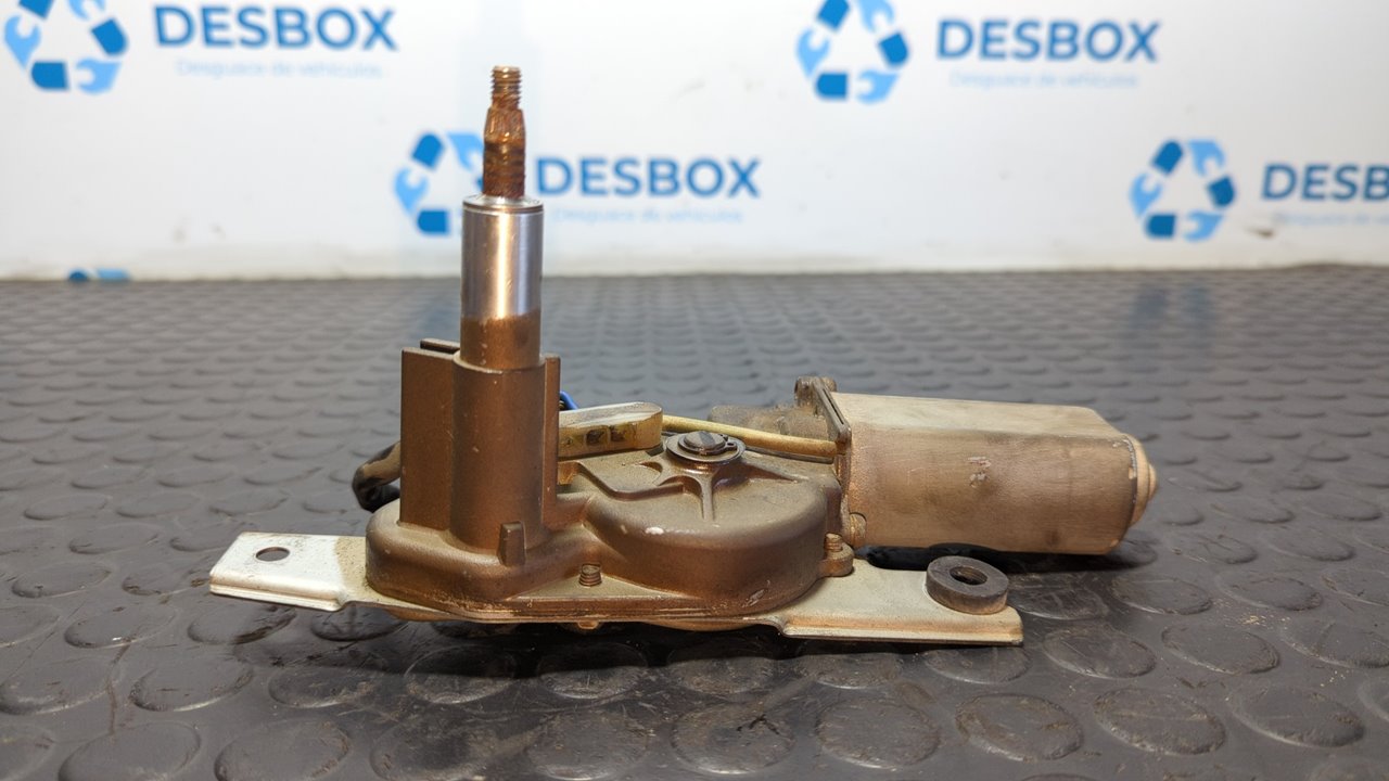 MOTOR LIMPIA TRASERO TOYOTA LAND CRUISER (J9) - vista 2