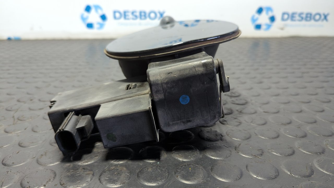 TAPA EXTERIOR COMBUSTIBLE FORD FOCUS BERLINA (CAP) - vista 3