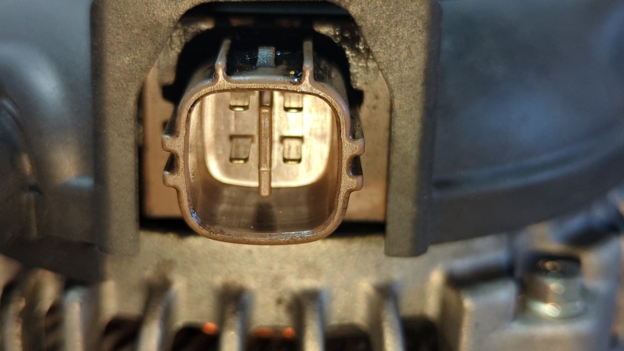 ALTERNADOR TOYOTA COROLLA (E12) - vista 4