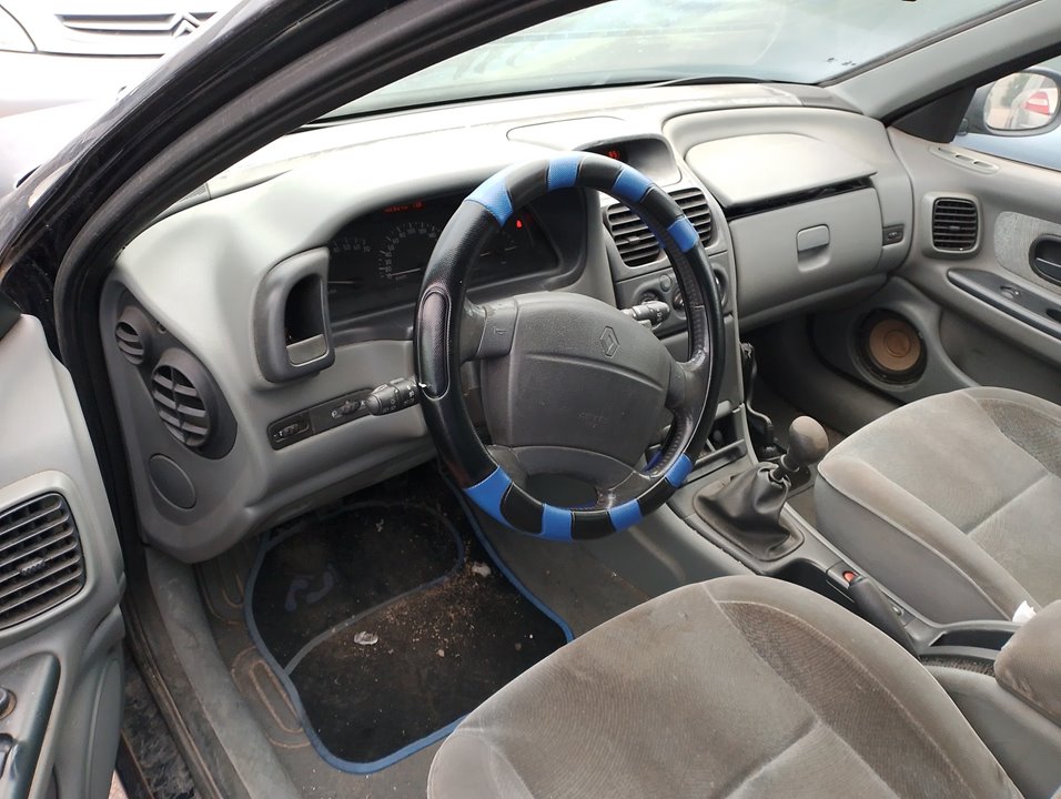 AFORADOR RENAULT LAGUNA (B56) - vista 4