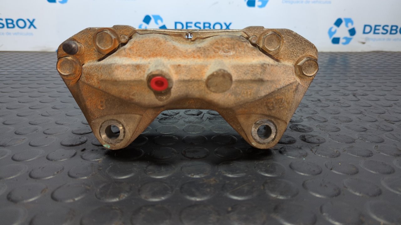 PINZA DE FRENO DELANTERA IZQUIERDA TOYOTA LAND CRUISER (J9) - vista 3