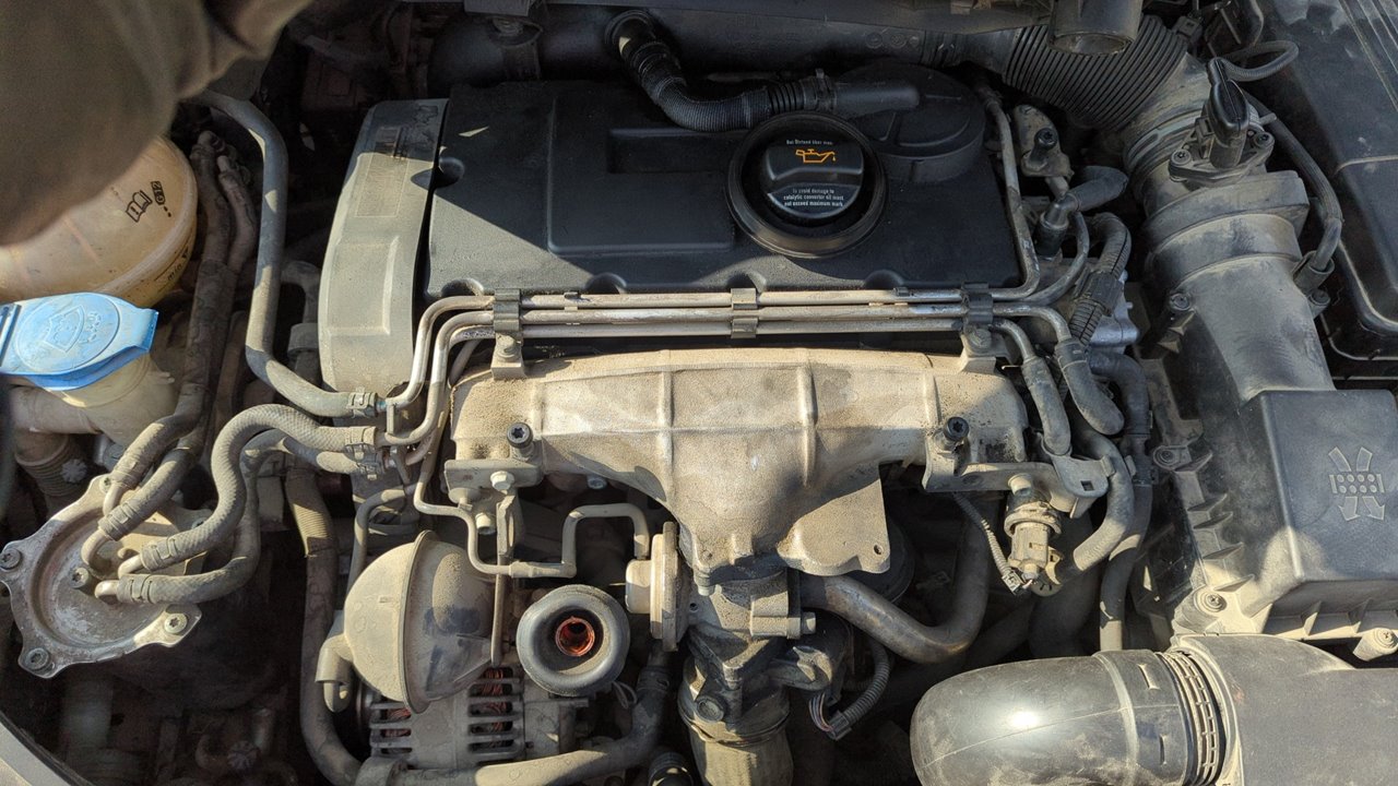 MOTOR VOLKSWAGEN GOLF V BERLINA (1K1)