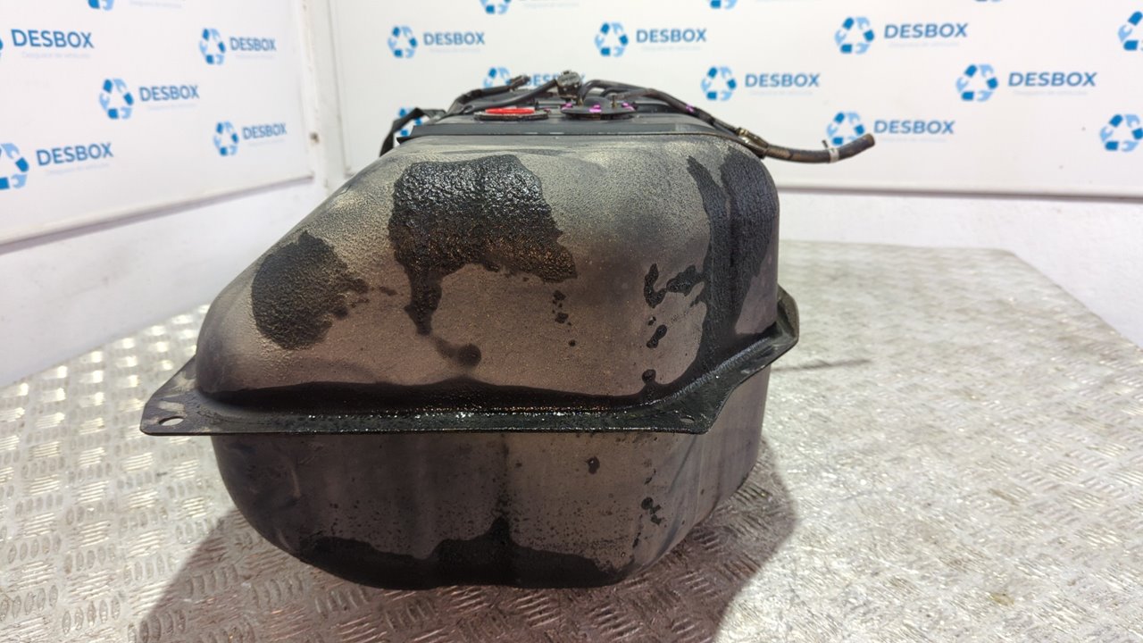 DEPOSITO COMBUSTIBLE TOYOTA LAND CRUISER (J9) - vista 2