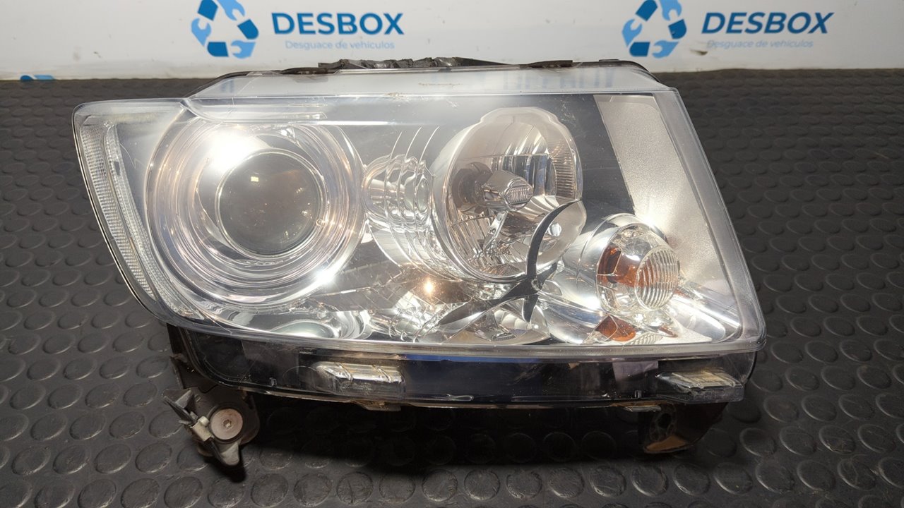 FARO DERECHO CHRYSLER JEEP COMPASS