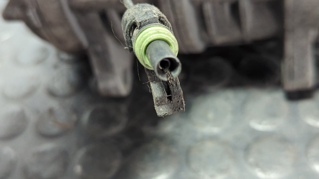 COMPRESOR AIRE ACONDICIONADO IVECO DAILY COMBI - vista 3