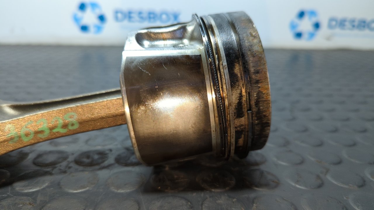 PISTON RENAULT MAXITY - vista 5