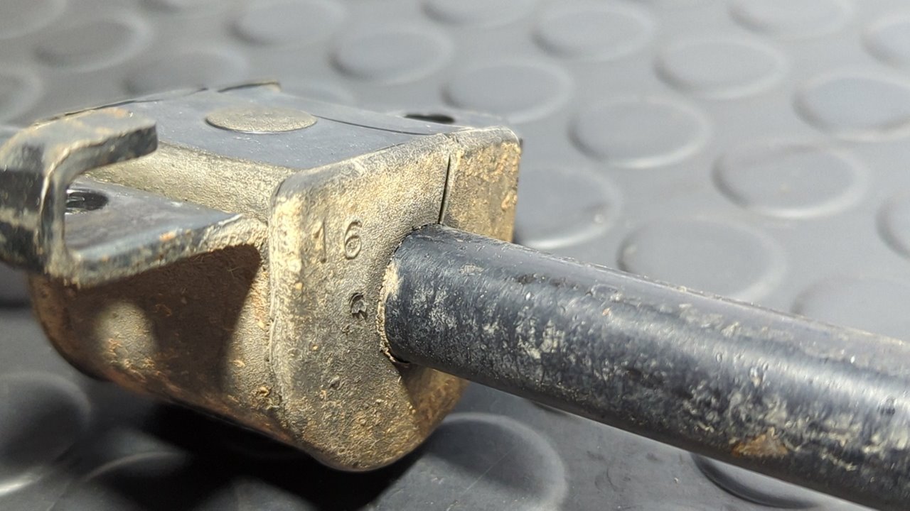 BARRA ESTABILIZADORA TRASERA TOYOTA LAND CRUISER (J9) - vista 2