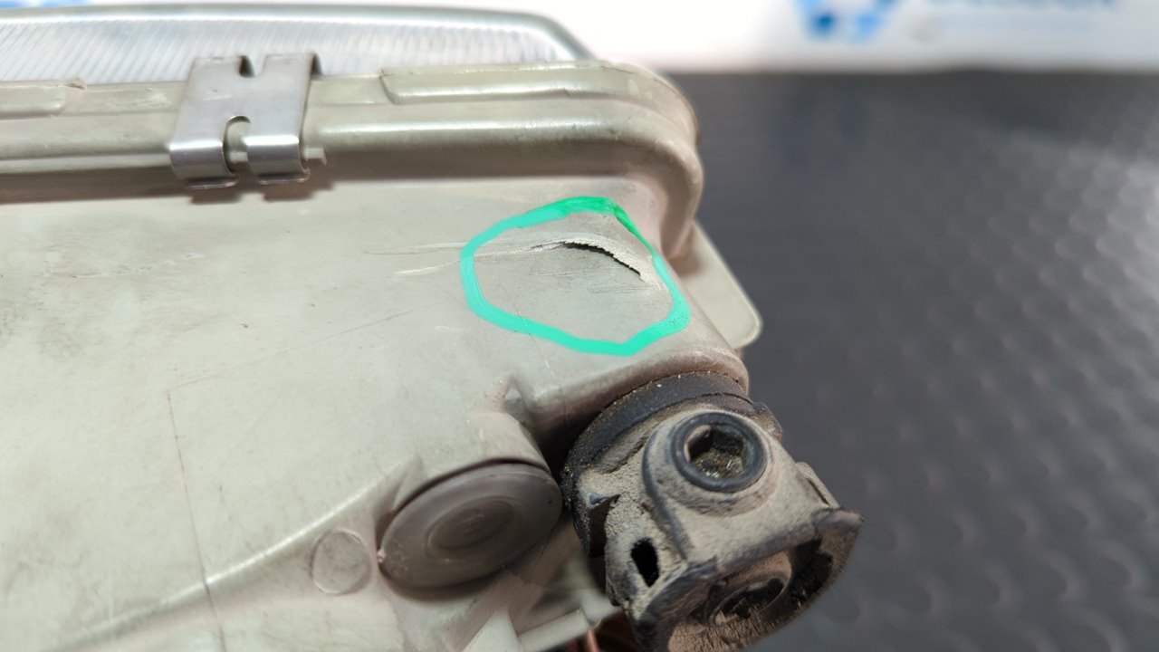 FARO DERECHO MERCEDES-BENZ VITO (W638) CAJA CERRADA - vista 2