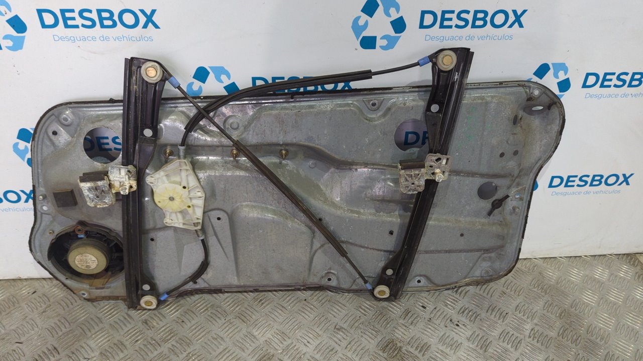 ELEVALUNAS DELANTERO IZQUIERDO VOLKSWAGEN GOLF IV BERLINA (1J1)