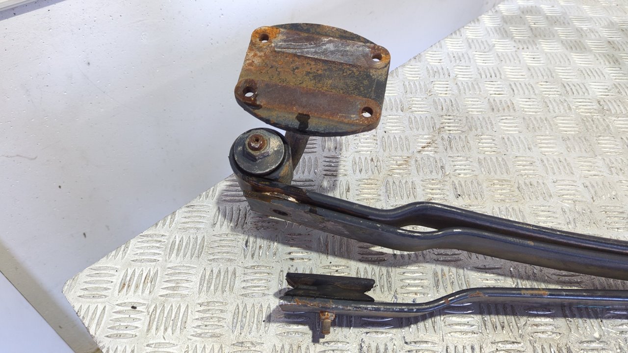 BALLESTA TRASERA NISSAN CABSTAR - vista 4