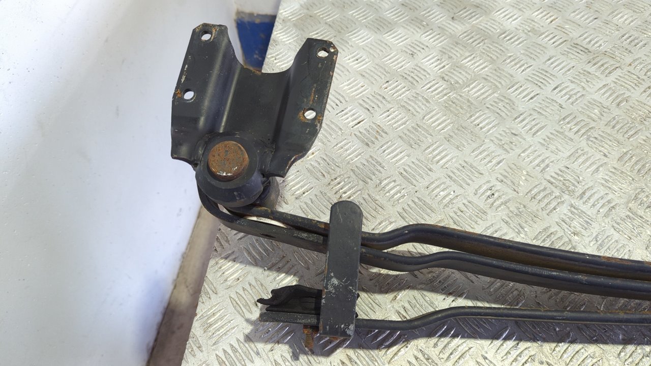 BALLESTA TRASERA NISSAN CABSTAR - vista 5