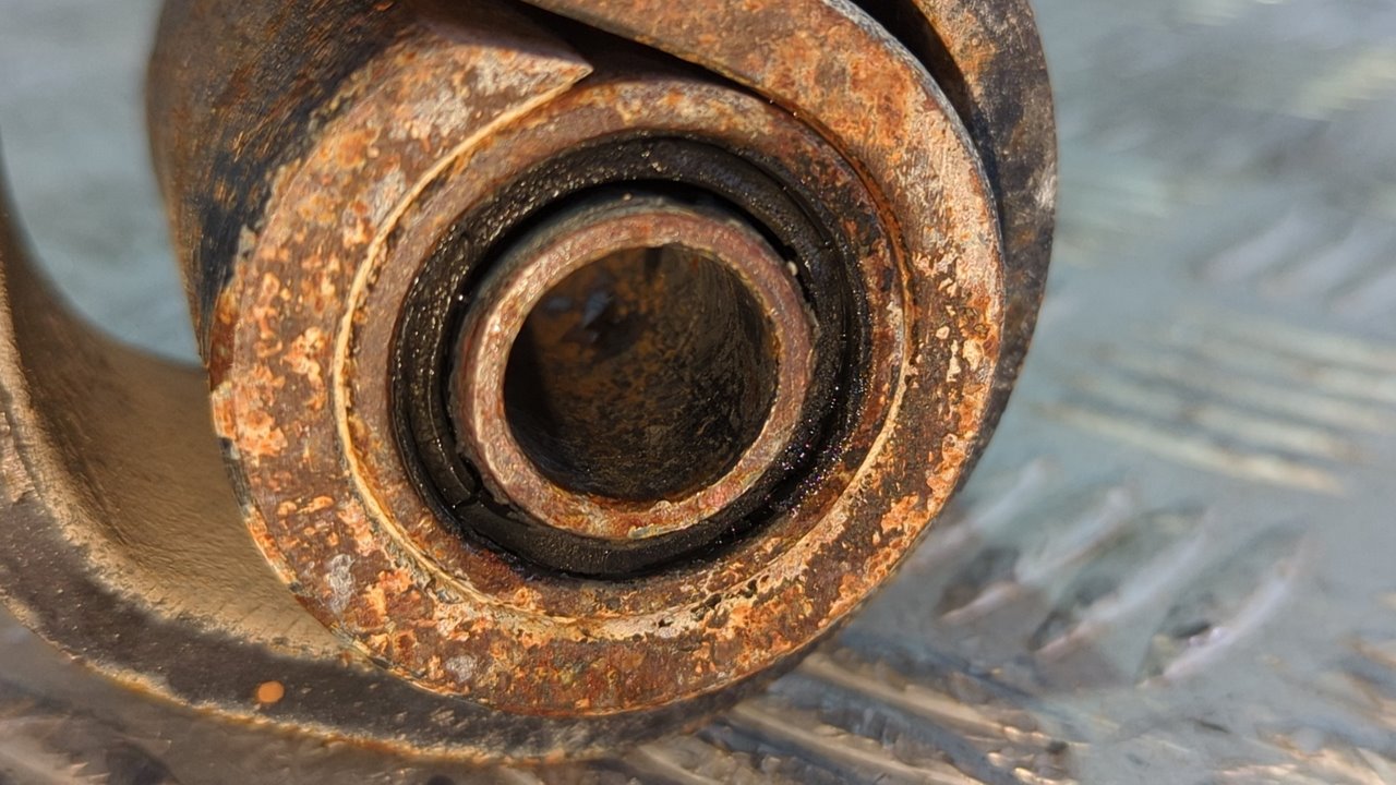 BALLESTA DELANTERA NISSAN PATROL (K/W160) - vista 2