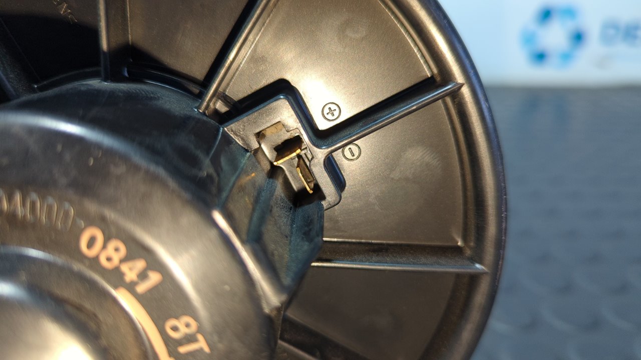 MOTOR CALEFACCION TOYOTA LAND CRUISER (J9) - vista 3