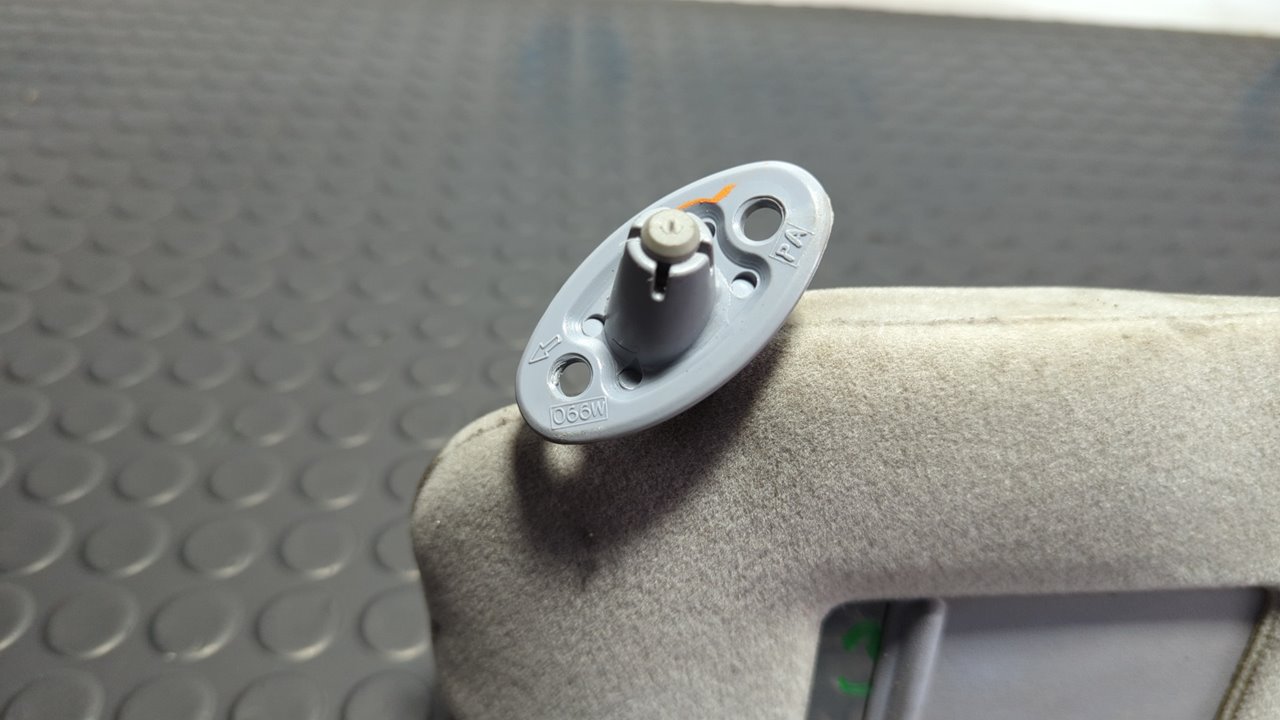 PARASOL IZQUIERDO TOYOTA LAND CRUISER (J9) - vista 3