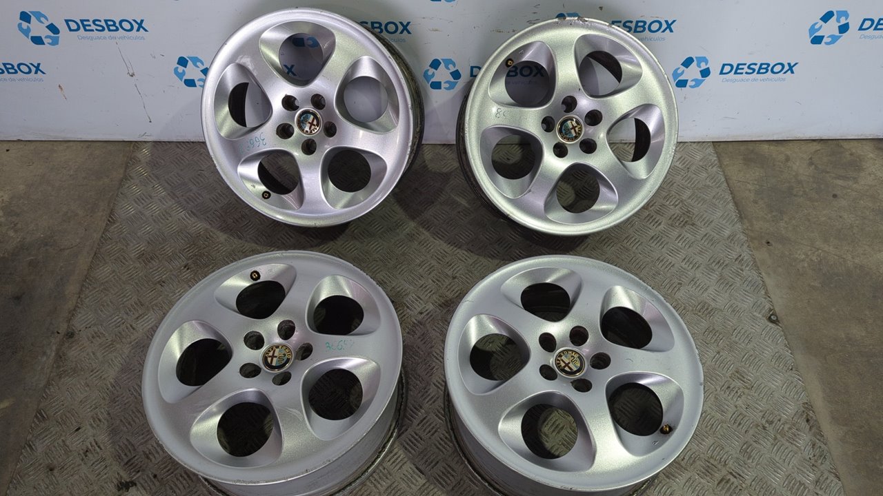JUEGO LLANTAS ALFA ROMEO 147 (190)