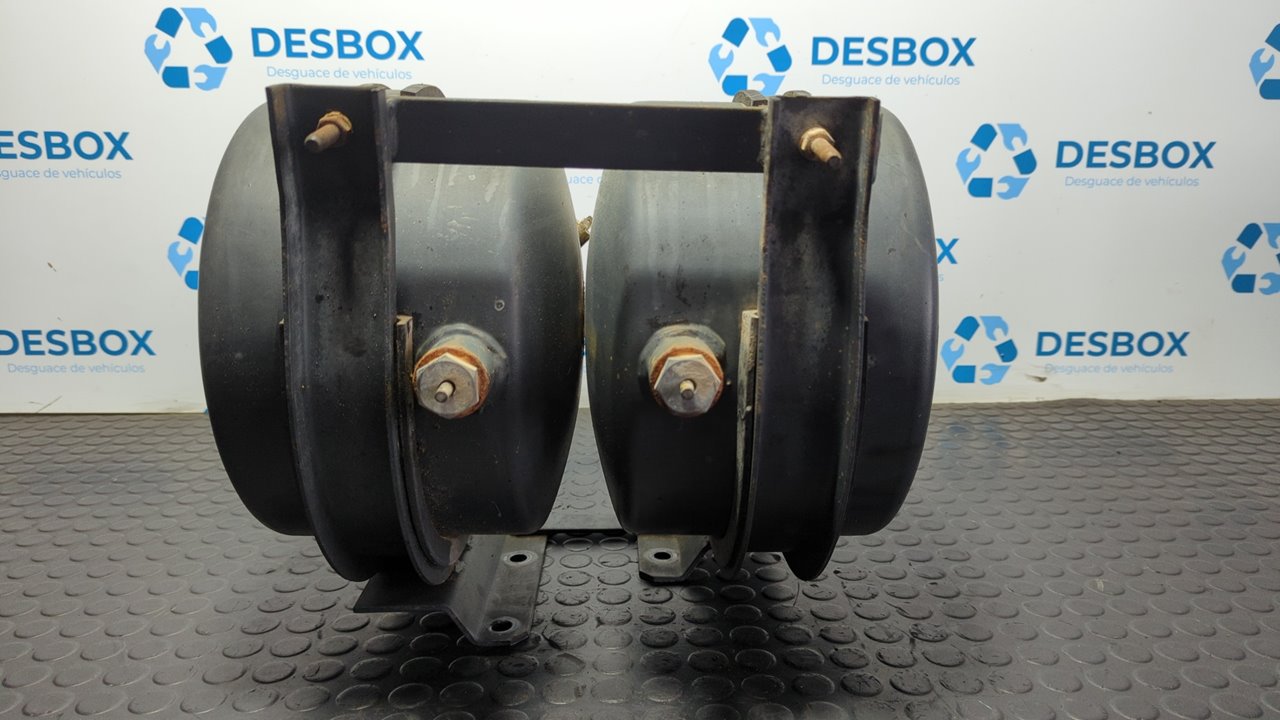 ACUMULADOR CENTRAL AMORTIGUACION NISSAN L80 - vista 2