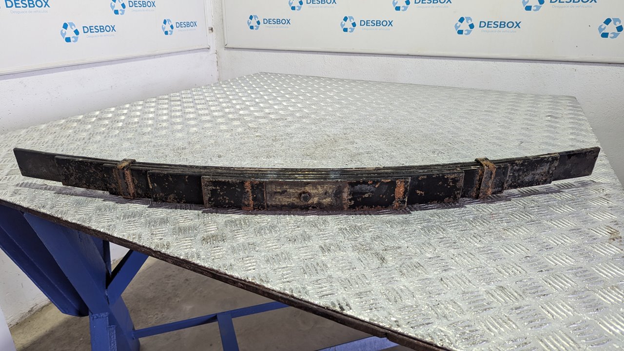 BALLESTA TRASERA NISSAN L80 - vista 3