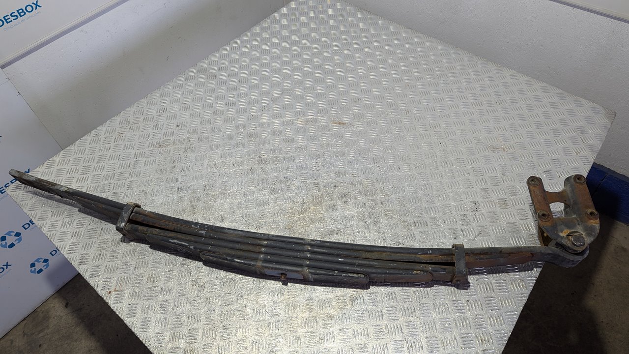 BALLESTA TRASERA NISSAN L80 - vista 3