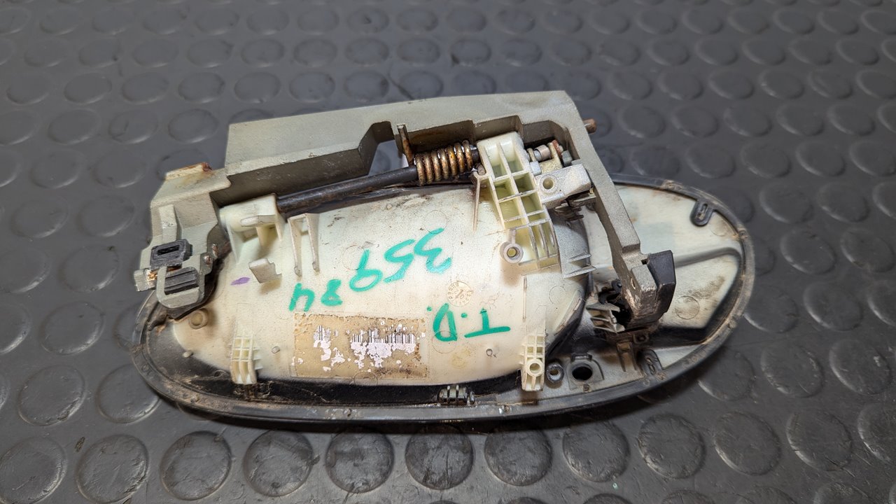 MANETA TRASERA DERECHA BMW SERIE 7 (E65/E66) - vista 3