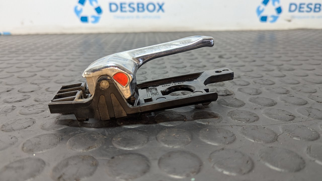 MANETA INTERIOR DELANTERA DERECHA KIA SPORTAGE - vista 3