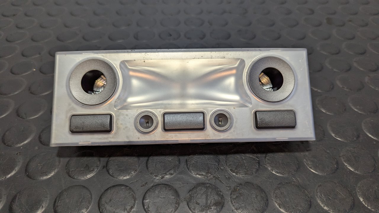 LUZ INTERIOR BMW SERIE 7 (E65/E66)