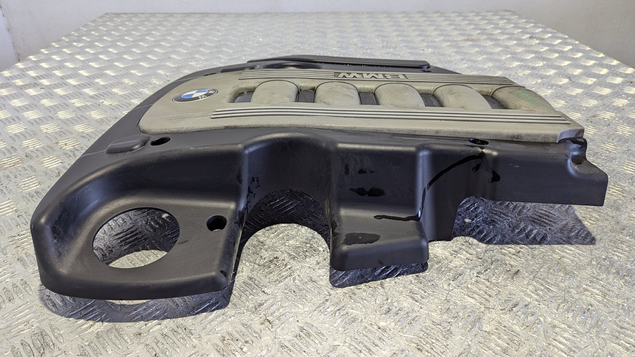 TAPA MOTOR BMW SERIE 7 (E65/E66) - vista 3