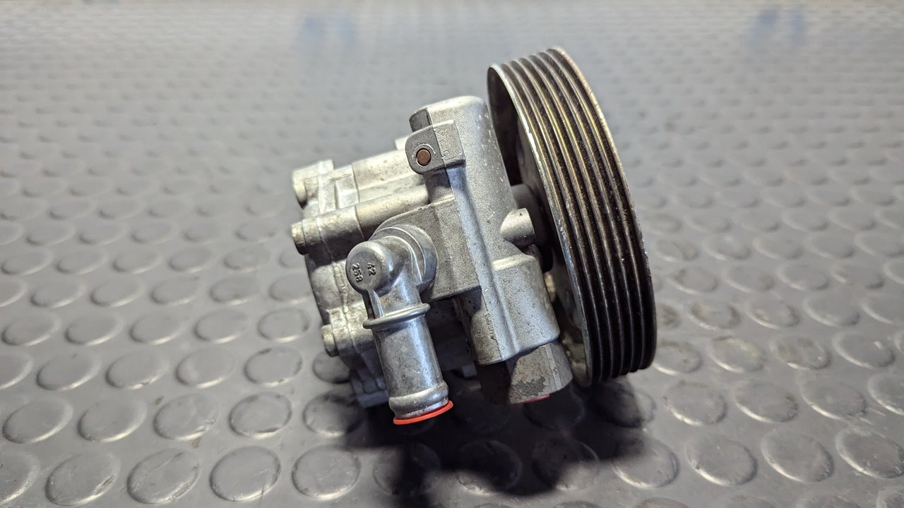 BOMBA DIRECCION PEUGEOT 406 BERLINA (S1/S2) - vista 4