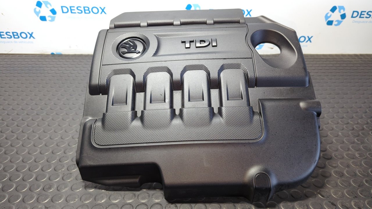 TAPA MOTOR SKODA OCTAVIA BERLINA (1Z3)