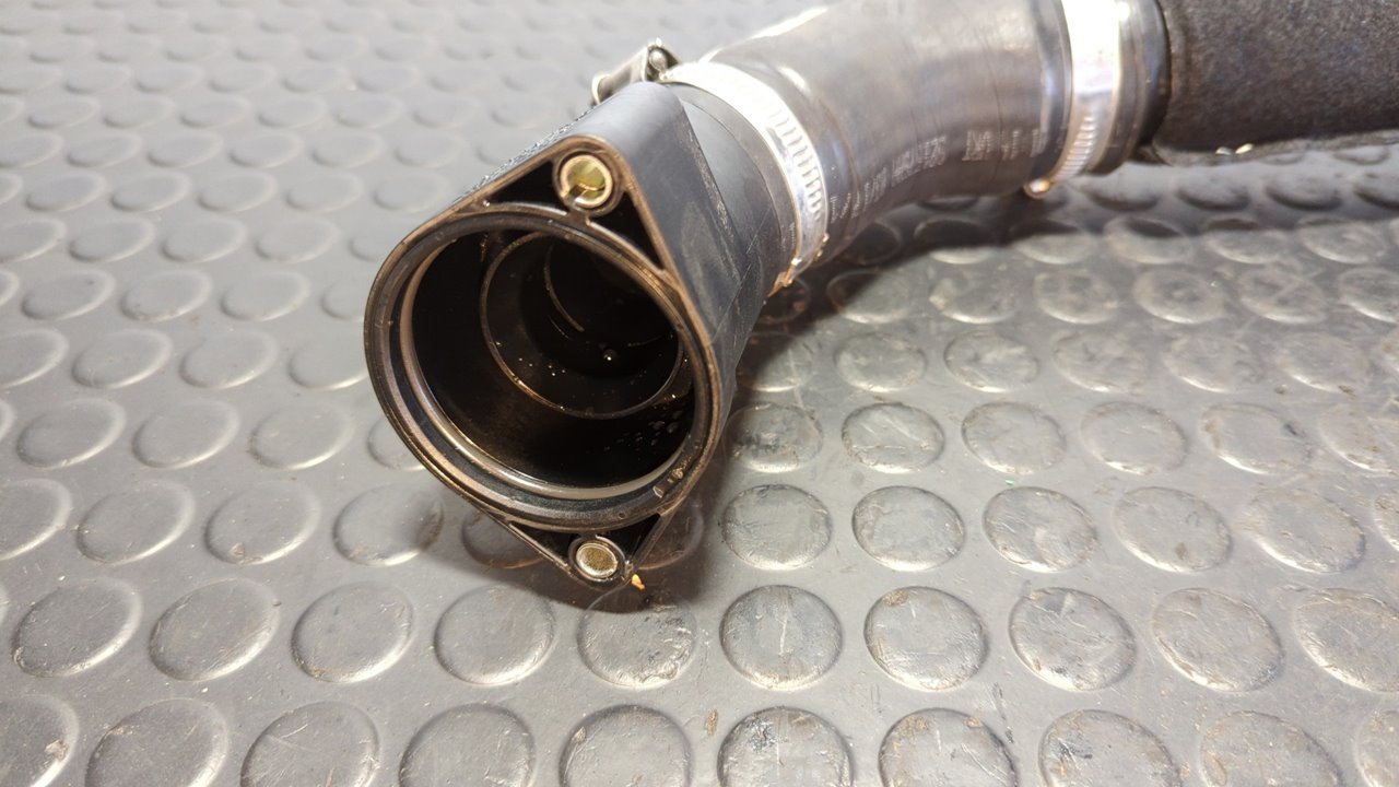 TUBO SKODA OCTAVIA BERLINA (1Z3) - vista 2