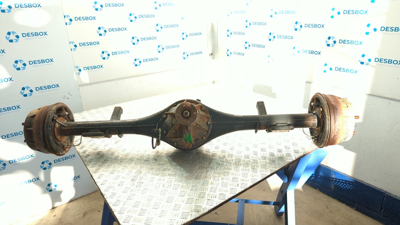 PUENTE TRASERO NISSAN TRADE 2.8