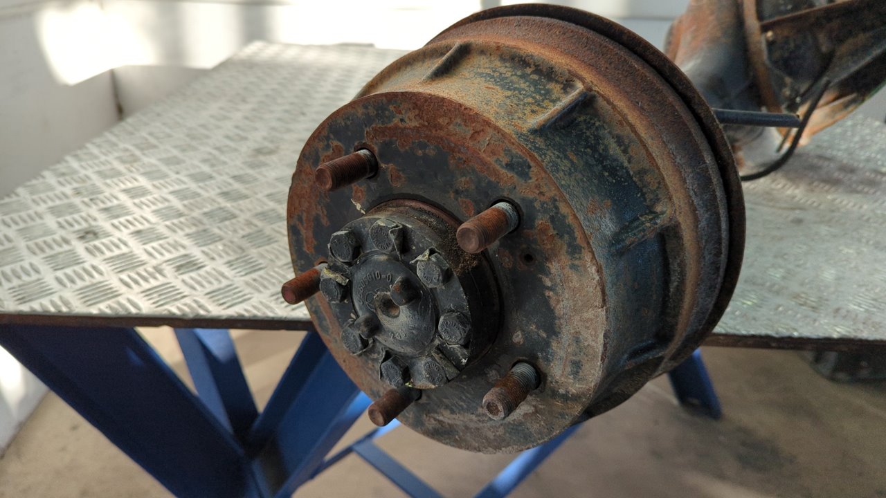 PUENTE TRASERO NISSAN TRADE 2.8 - vista 5