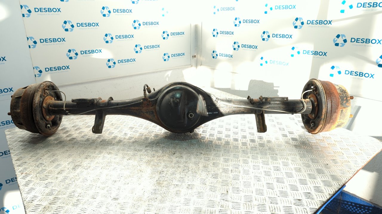 PUENTE TRASERO NISSAN TRADE 2.8 - vista 4