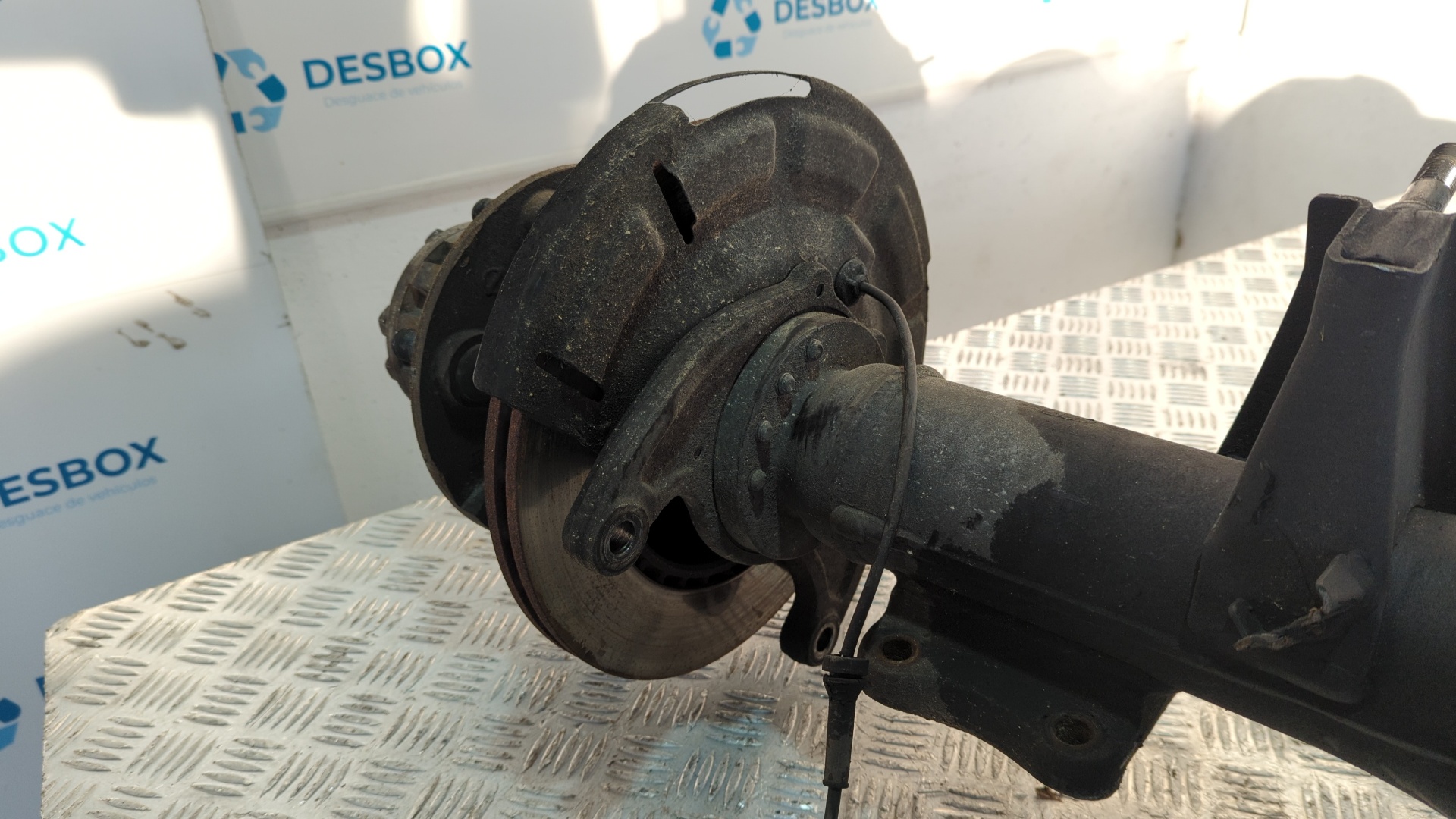 PUENTE TRASERO RENAULT MAXITY - vista 3