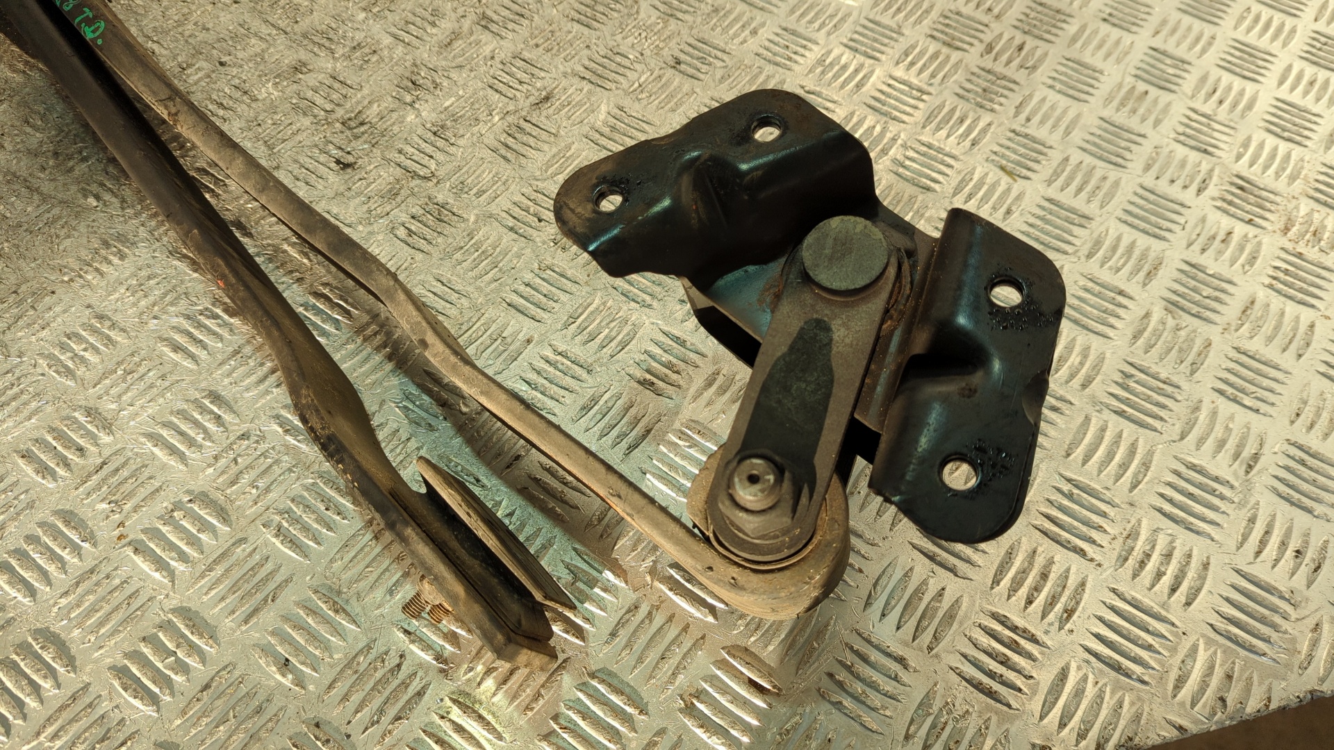 BALLESTA TRASERA RENAULT MAXITY - vista 3