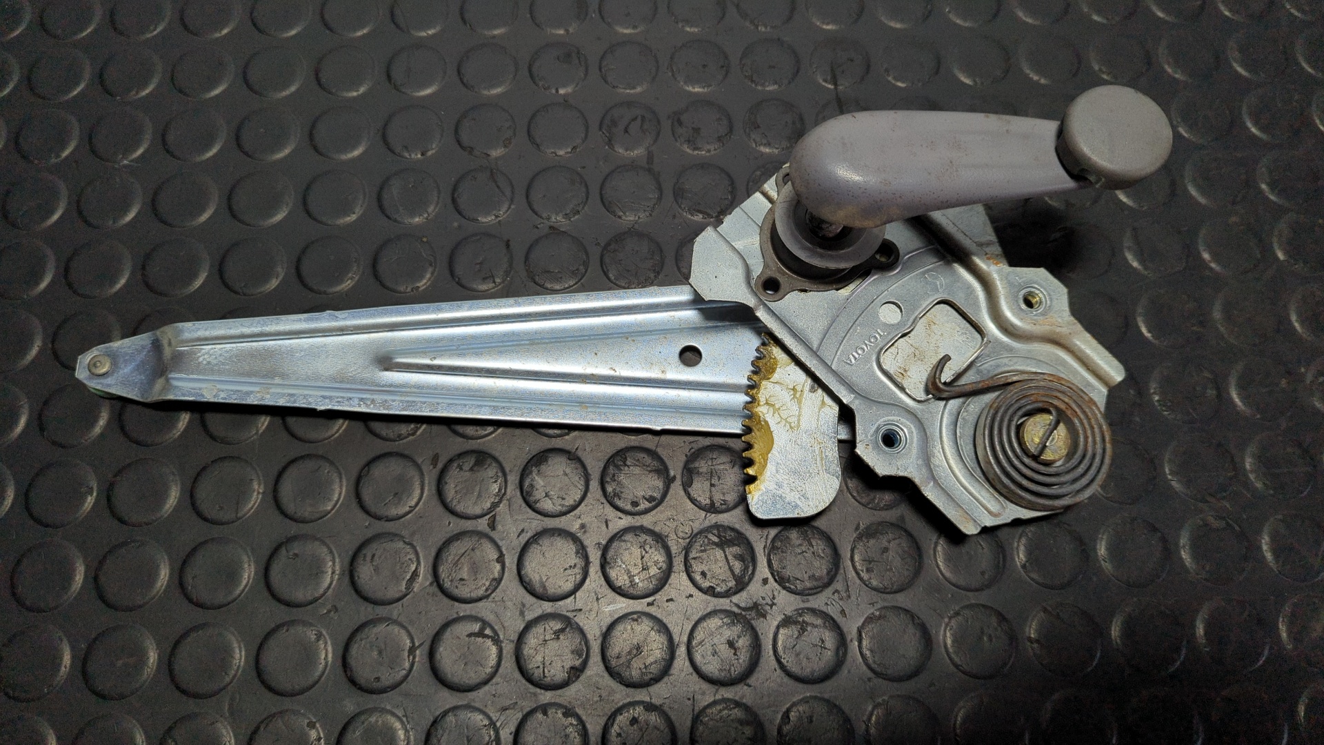 ELEVALUNAS TRASERO DERECHO TOYOTA RAV 4 (A2)