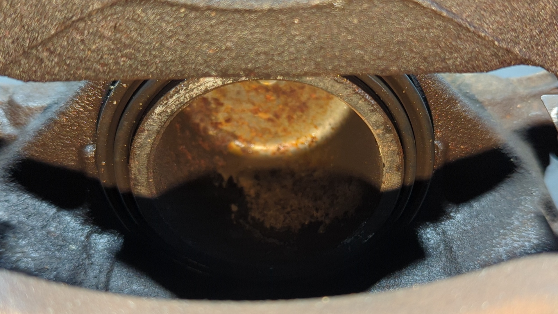 PINZA DE FRENO DELANTERA DERECHA LAND ROVER FREELANDER (LN) - vista 3