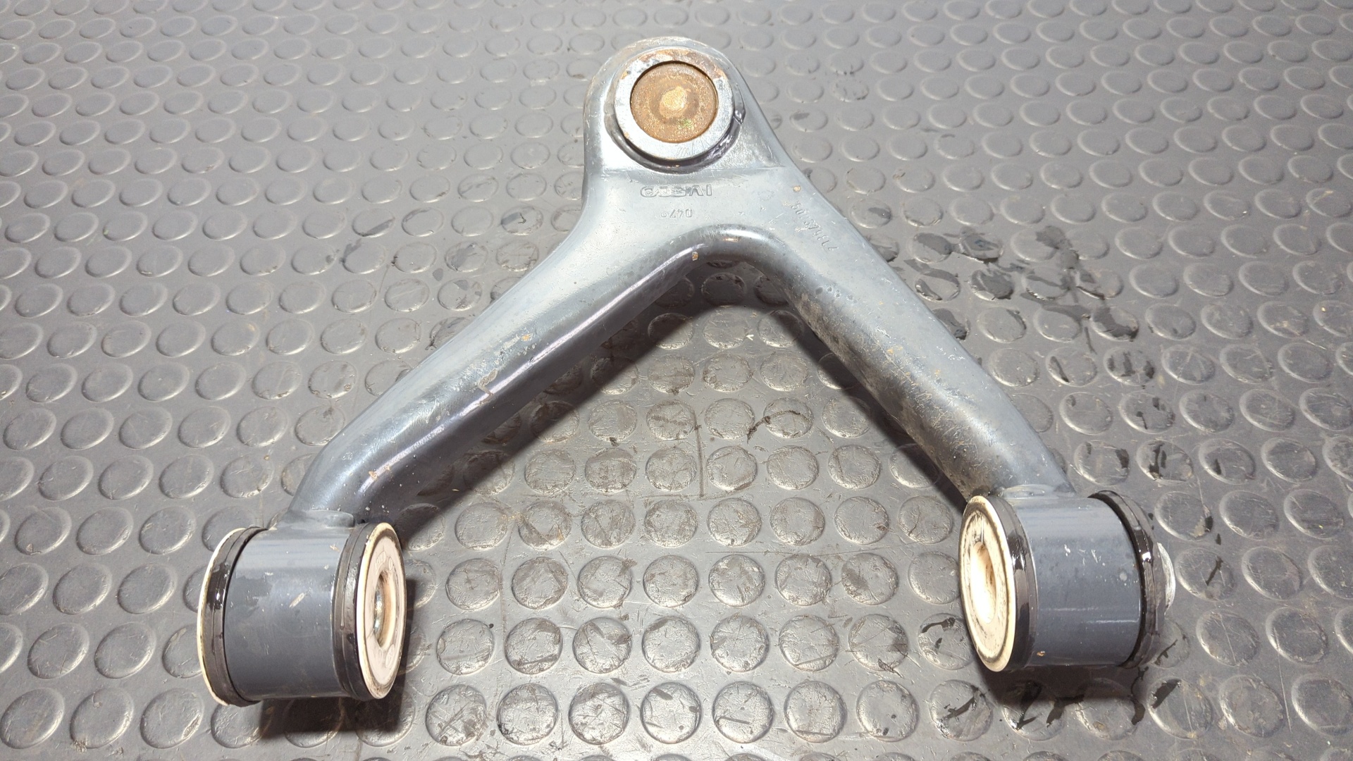 BRAZO IZQUIERDO SUPERIOR DELANTERO IVECO DAILY CAJA CERRADA (2006 =>) - vista 7