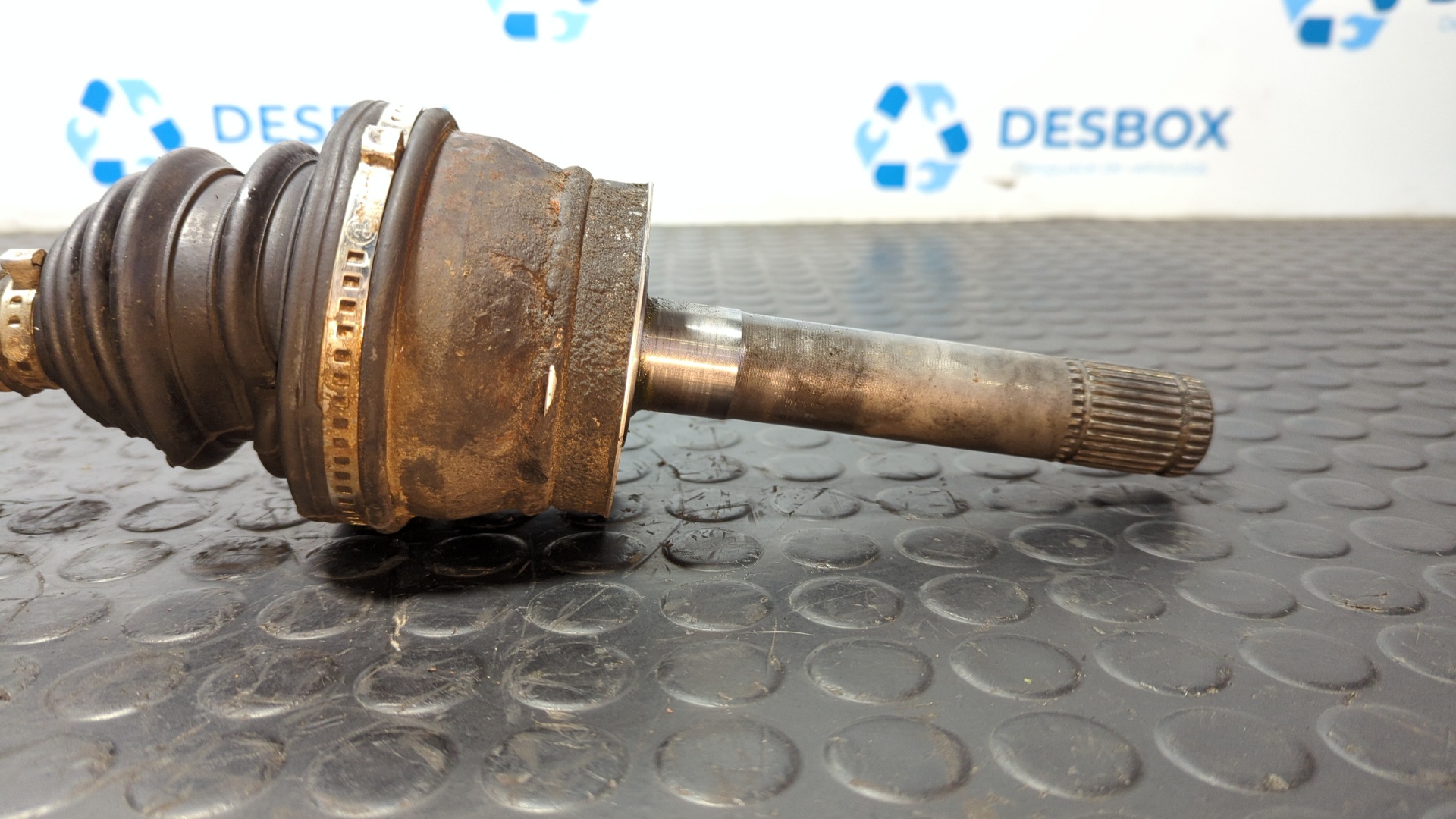 TRANSMISION DELANTERA IZQUIERDA NISSAN PICK-UP (D22) - vista 4