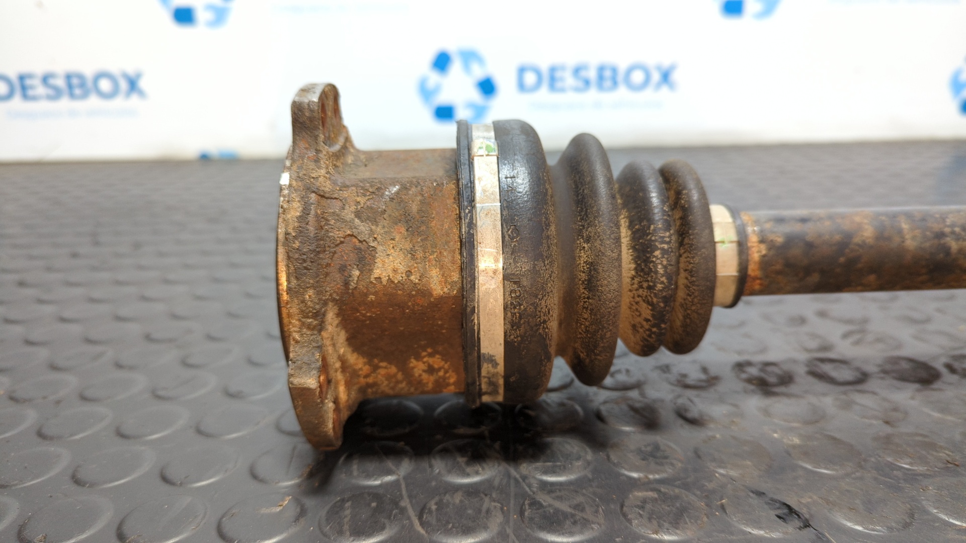 TRANSMISION DELANTERA IZQUIERDA NISSAN PICK-UP (D22) - vista 3