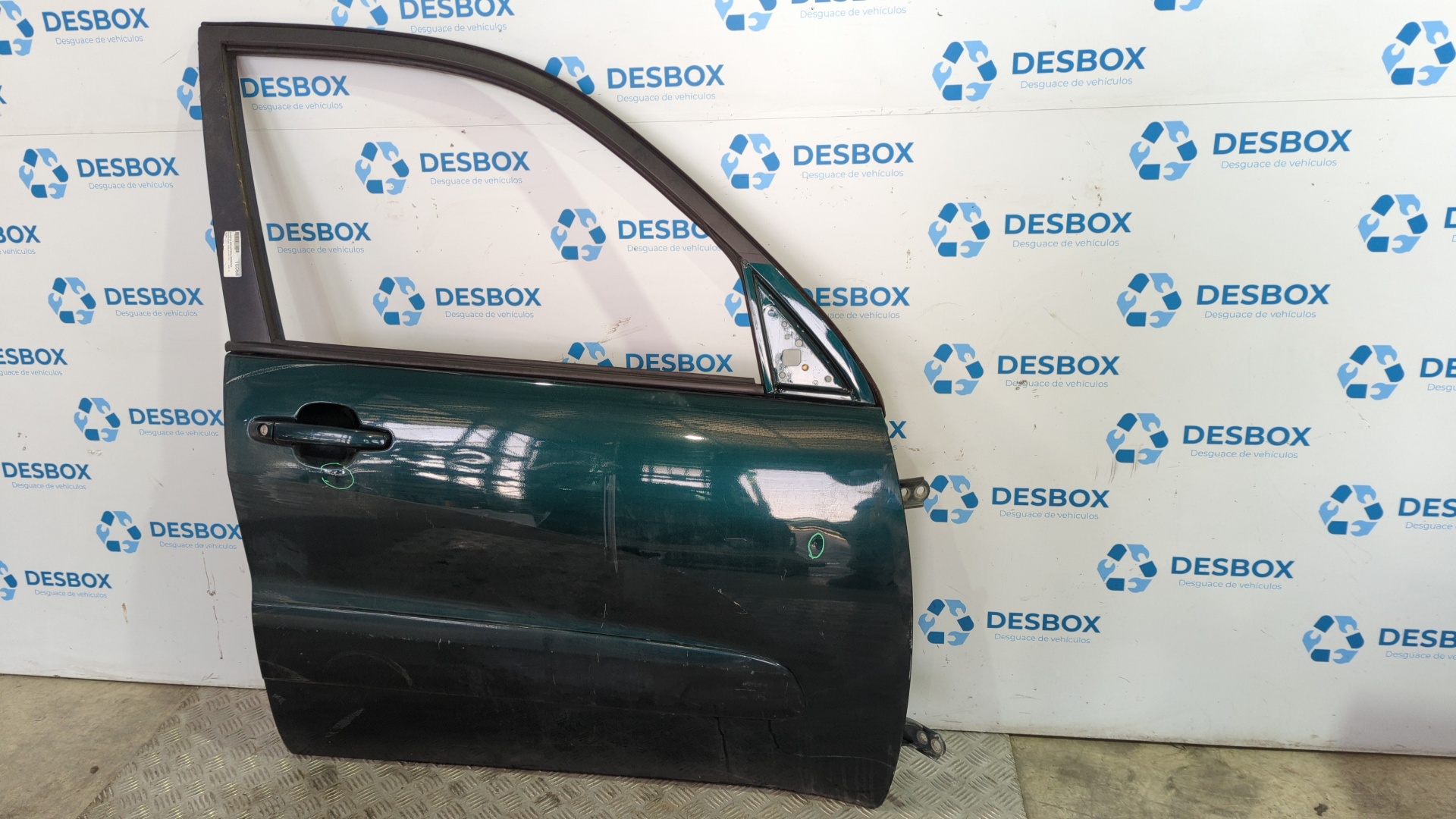 PUERTA DELANTERA DERECHA TOYOTA RAV 4 (A2)