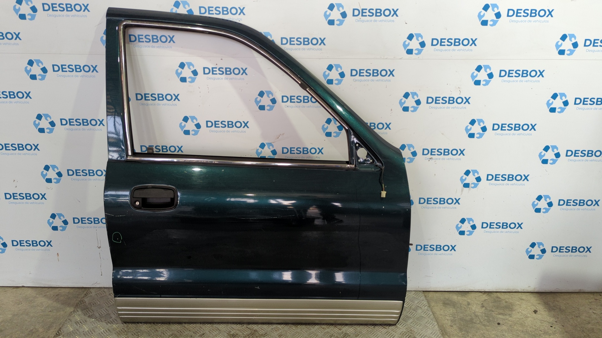 PUERTA DELANTERA DERECHA KIA SPORTAGE