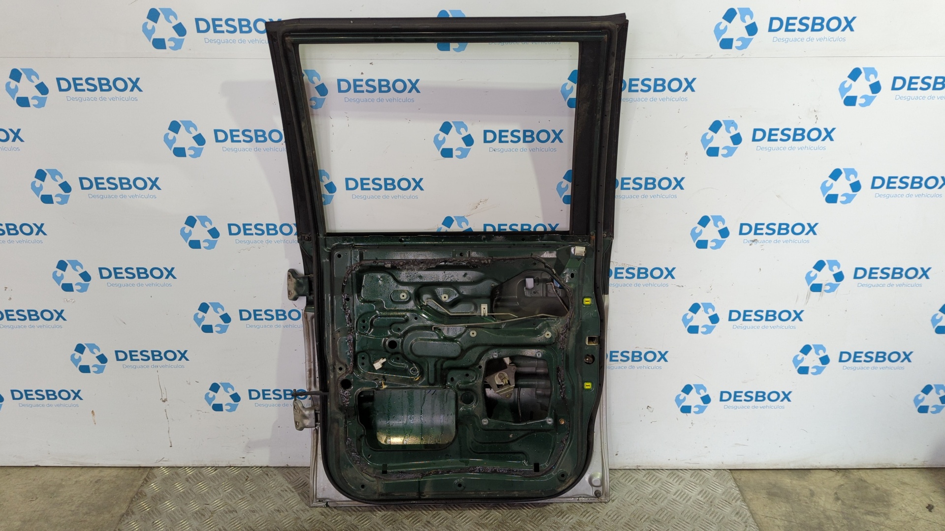 PUERTA TRASERA DERECHA MITSUBISHI L 200 (K6/7) - vista 2